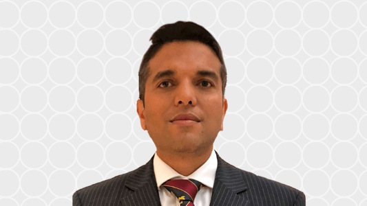 Mr Aziz Momin, Cardiothoracic Surgeon