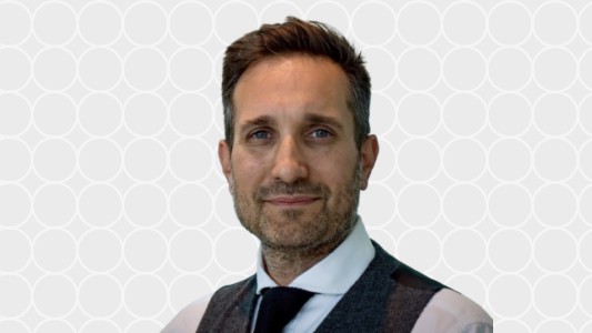 Dr Douglas Pendse, Radiologist