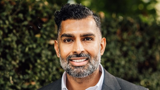 Dr Rakesh Anand, Dermatologist