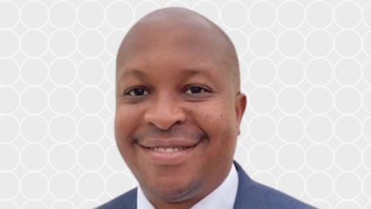 Dr Efe Ejenavi, Gastroenterologist