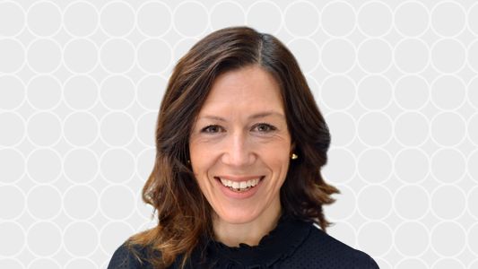 Miss Emma Kirk, Obstetrician & Gynaecologist