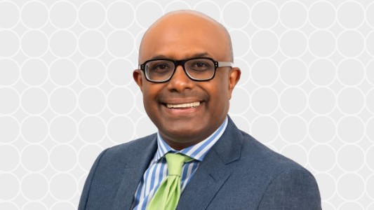 Mr Kumaraparathan Kunasingam, Orthopaedic Surgeon