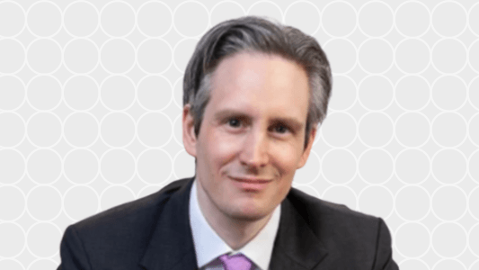 Dr Magnus Lynch, Dermatologist