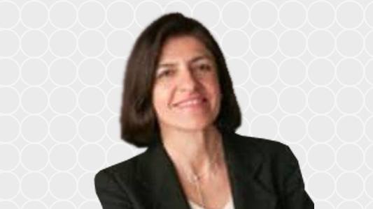 Dr Mina Savvidou, Obstetrician & Gynaecologist