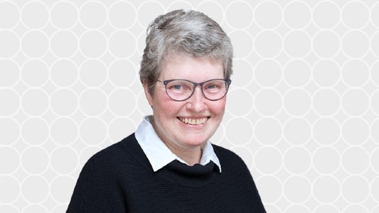 Miss Christine Robinson, Obstetrician & Gynaecologist