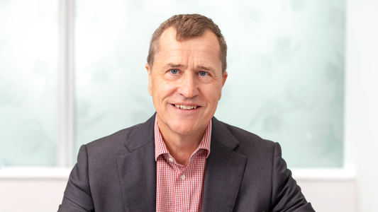 Mr Peter Reilly, Orthopaedic Surgeon