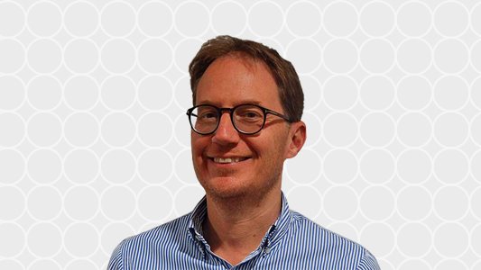 Prof. Simon Williams, Cardiologist